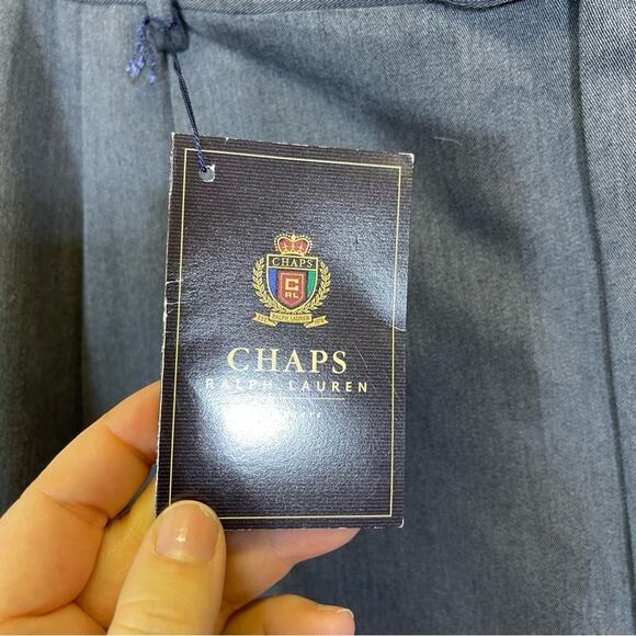 NWT, Chaps by Ralph Lauren Pleated Trousers. Size 40x30. - Picture 4 of 10